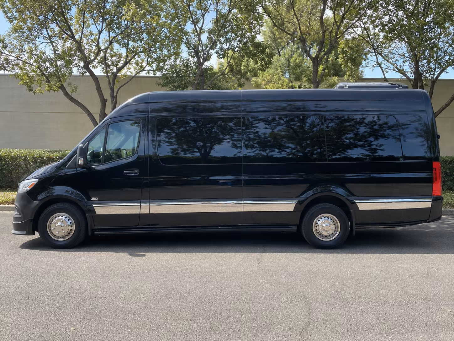 Great Falls Airport Shuttle & Transportation onboard seating