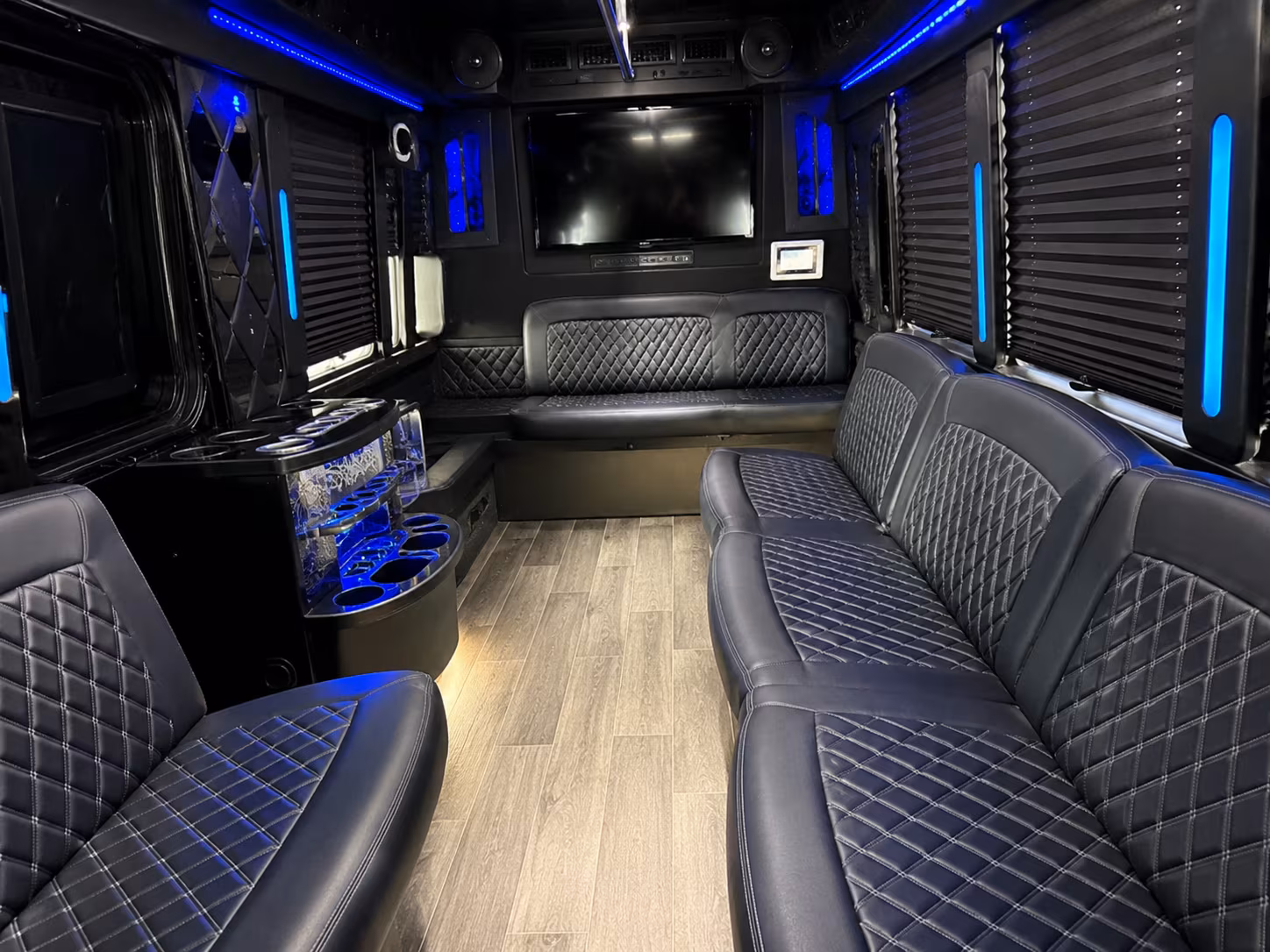 Great Falls Winery Tour & Pub Crawl Transportation party bus exterior